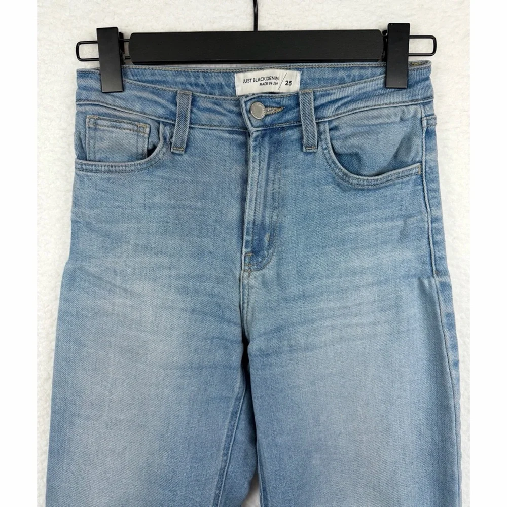JUST BLACK DENIM • Blue Light Wash High-Waisted Wide-Leg Jeans, 25 - Picture 8 of 14